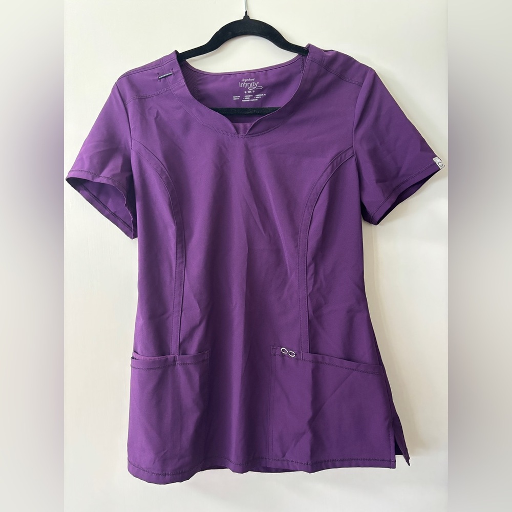 NWOT Cherokee infinity round neck scrub tops
